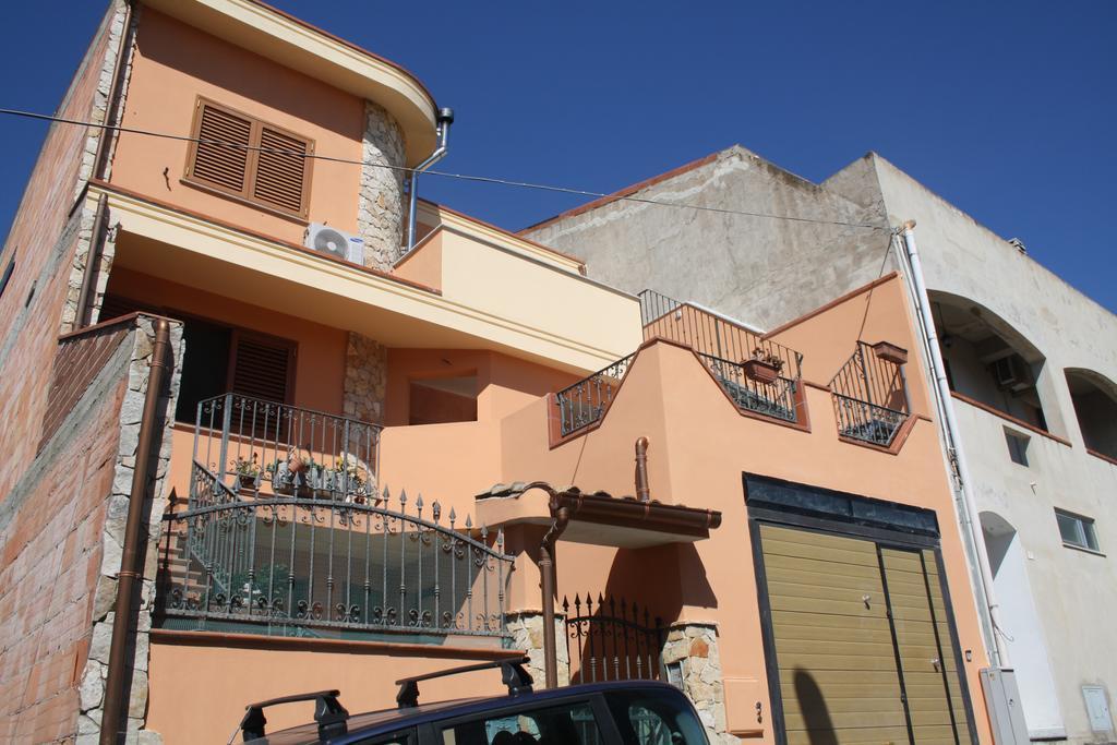 La Pavoncella Bed & Breakfast Villaputzu Bagian luar foto