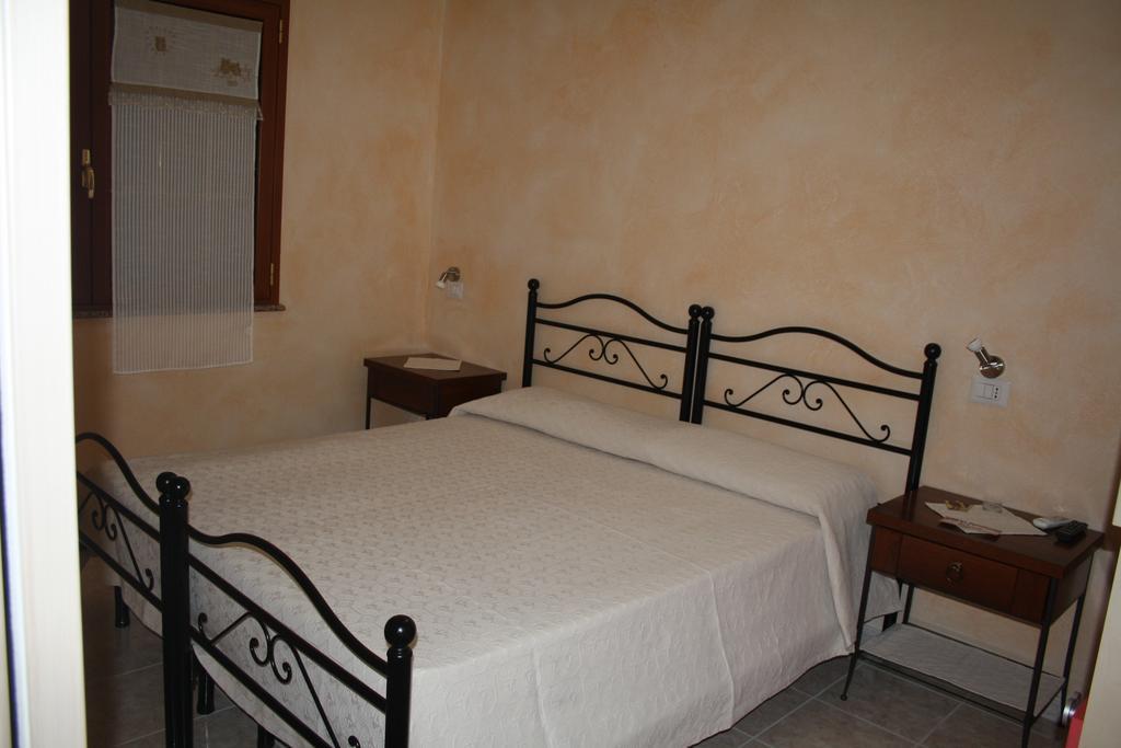 La Pavoncella Bed & Breakfast Villaputzu Bagian luar foto