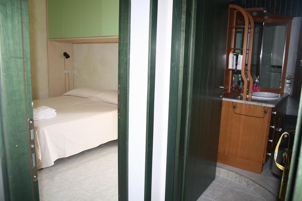 La Pavoncella Bed & Breakfast Villaputzu Bagian luar foto